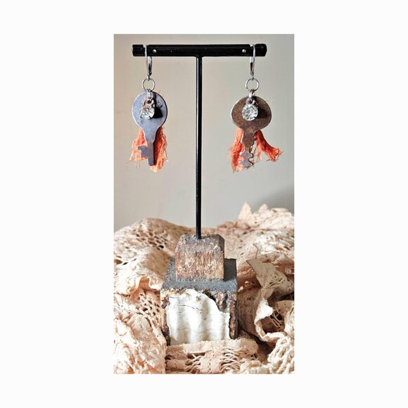 Vintage Rusty Key Earrings Rhinestones Sari Silk Silver Stainless Steel Findings - Picture 2 of 11